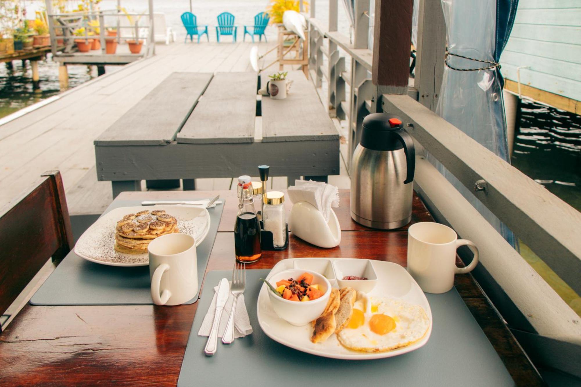 Saigon Bay Bed & Breakfast 博卡斯德尔托罗 外观 照片