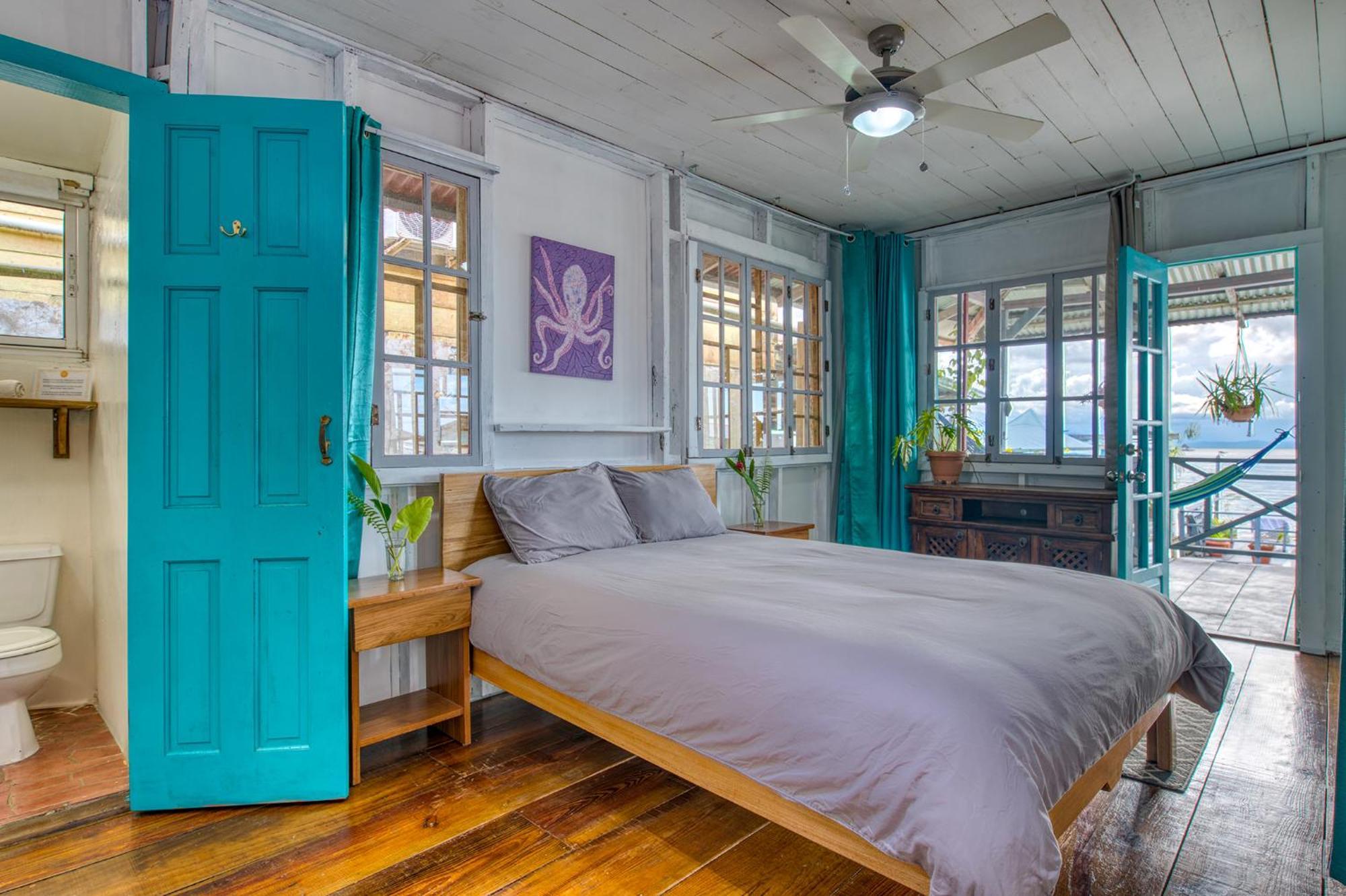 Saigon Bay Bed & Breakfast 博卡斯德尔托罗 外观 照片